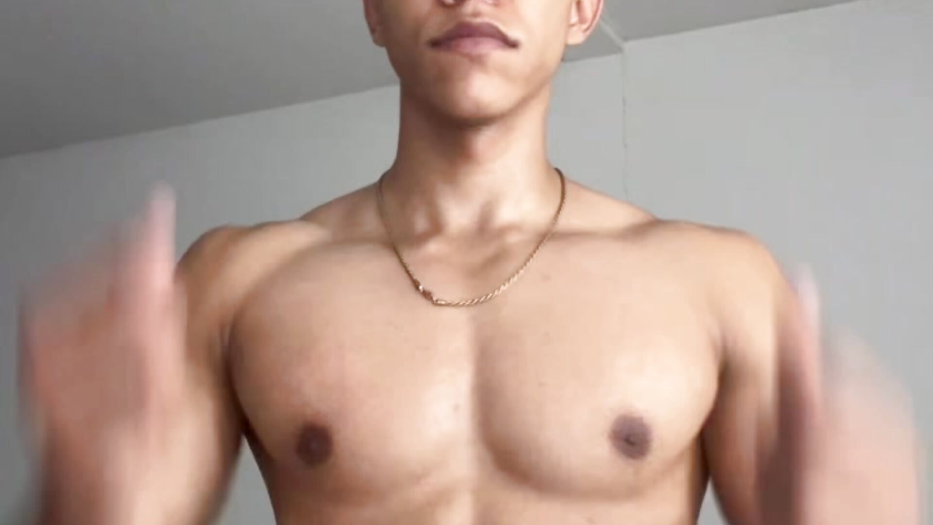 🙈🙈🙈 - video của người mẫu cam RickyEbony