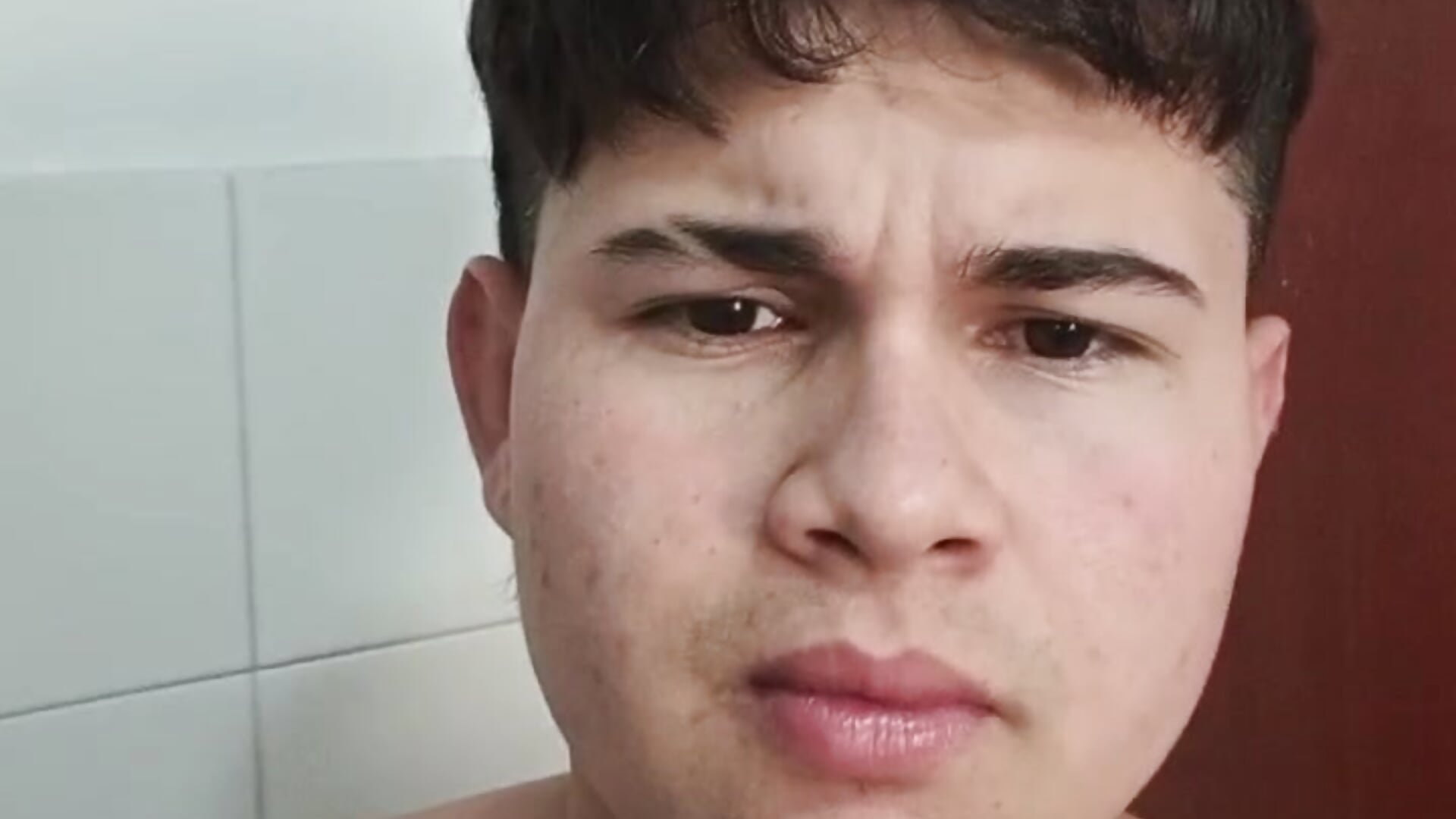 New cut, same flow... Do you like seeing me like this? – video od webkamerové modelky Alejandro_b0y