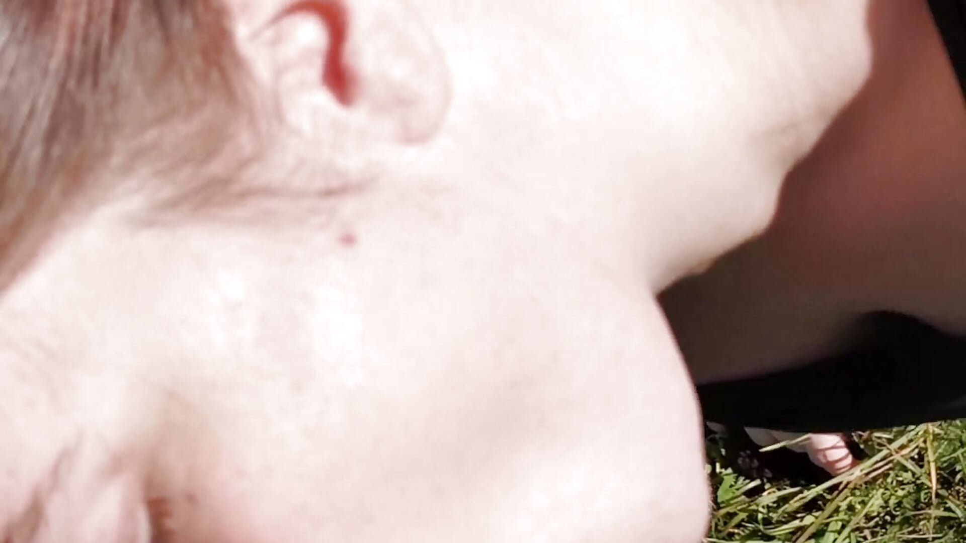Drausen ein geblasen - video by Feurige_Julia cam model