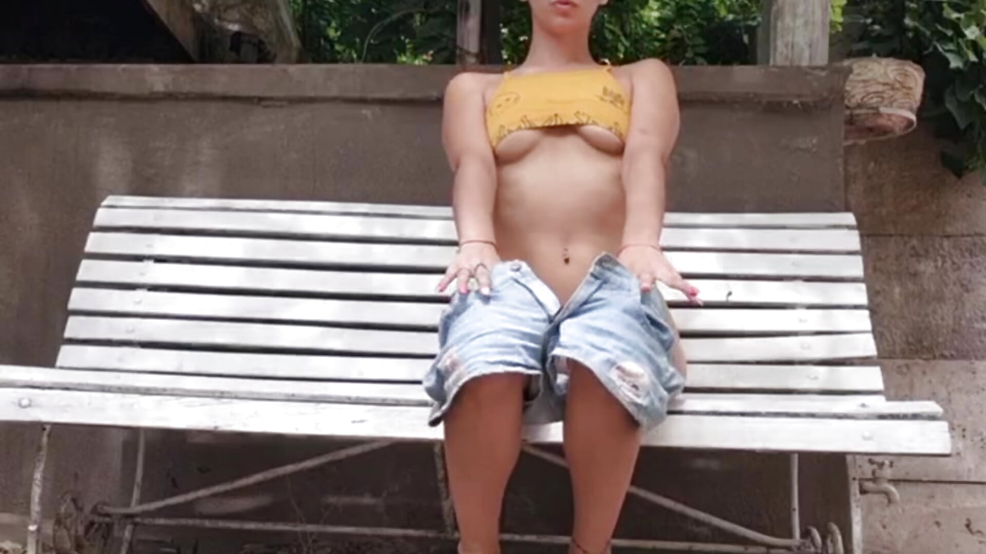 TOCANDOME AL AIRE LIBRE🍃 - відео від вебкаммоделі Jesicamartinezok