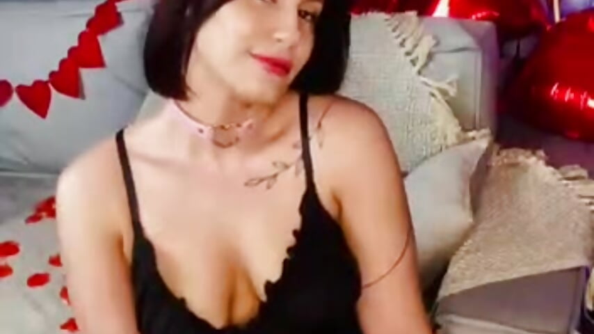 Happy Valentine's Day - video oleh model kamera Bekky_Hammon