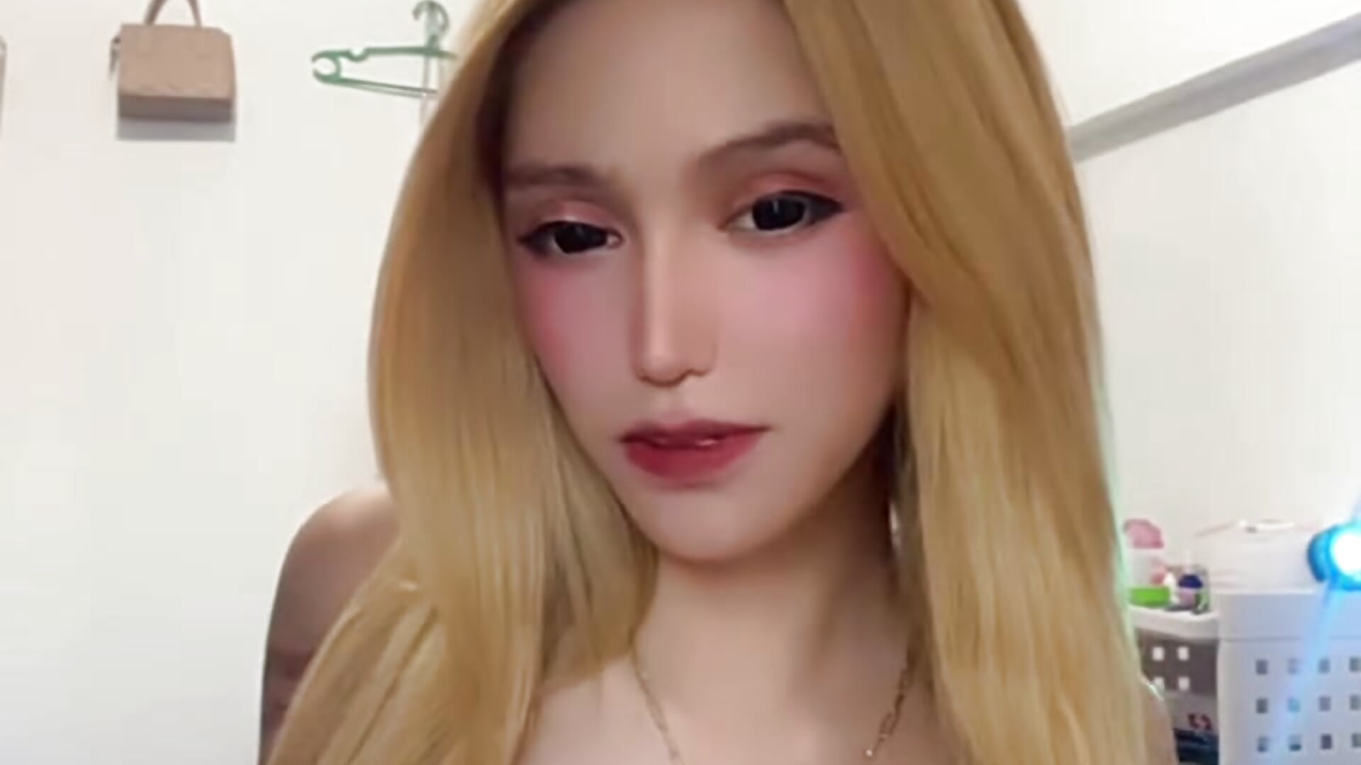 b3a5b4cdd250d29b508f7cd95037bfe1 - video by StickyCUMGoddess_xx cam model