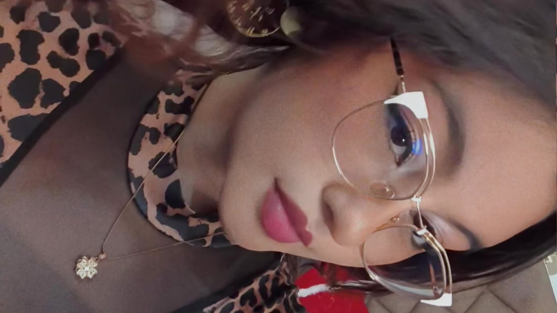 🔥 - video by heluejamil cam model