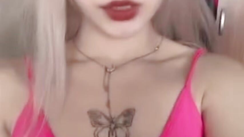 Mia❤ - video by CherryGlow cam model