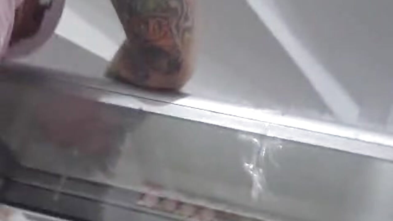 Someone recorded me while I was off guard. - JulianaCarter adlı kamera modelinin videosu