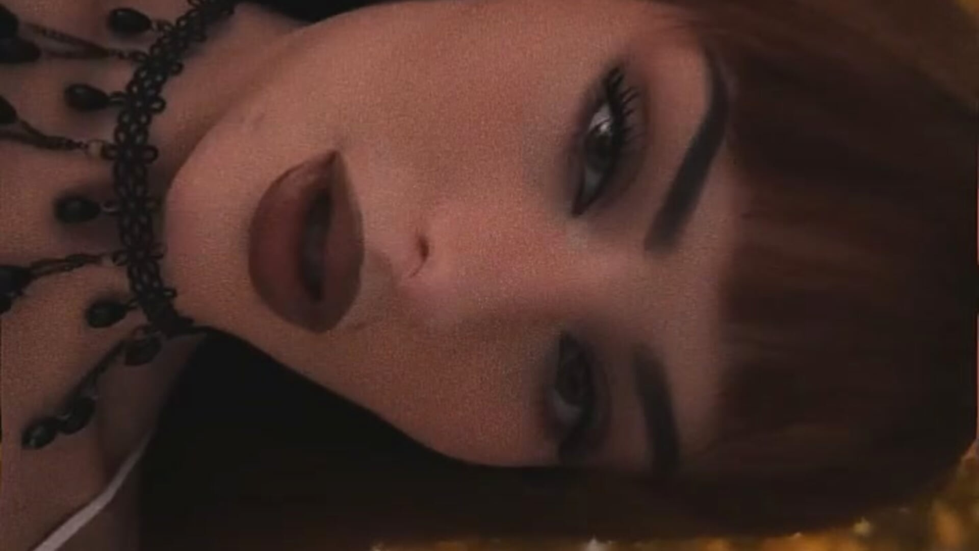 ips-7C74E895-A069-439F-80A1-EEB8F34A1C3F - video di bigJuicyPussy modella di cam