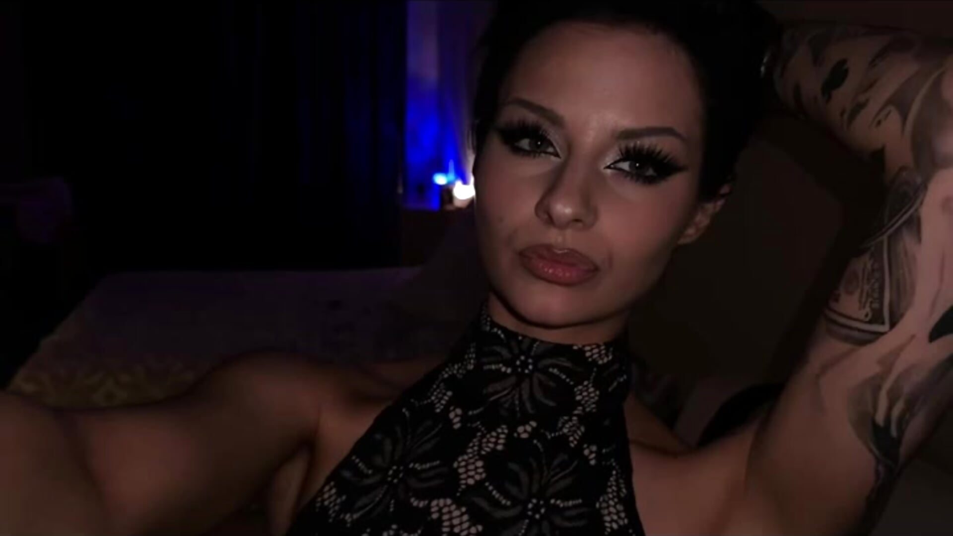 😈 – video af bigJuicyPussy cam-model