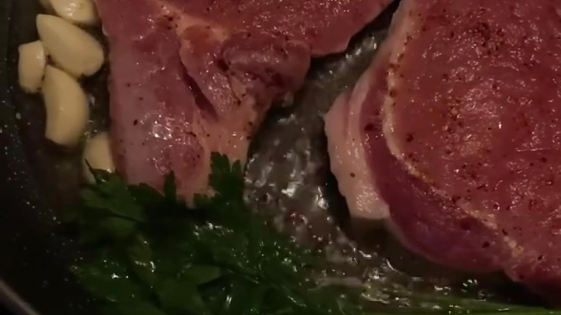 meat🥩 - video di bigJuicyPussy modella di cam