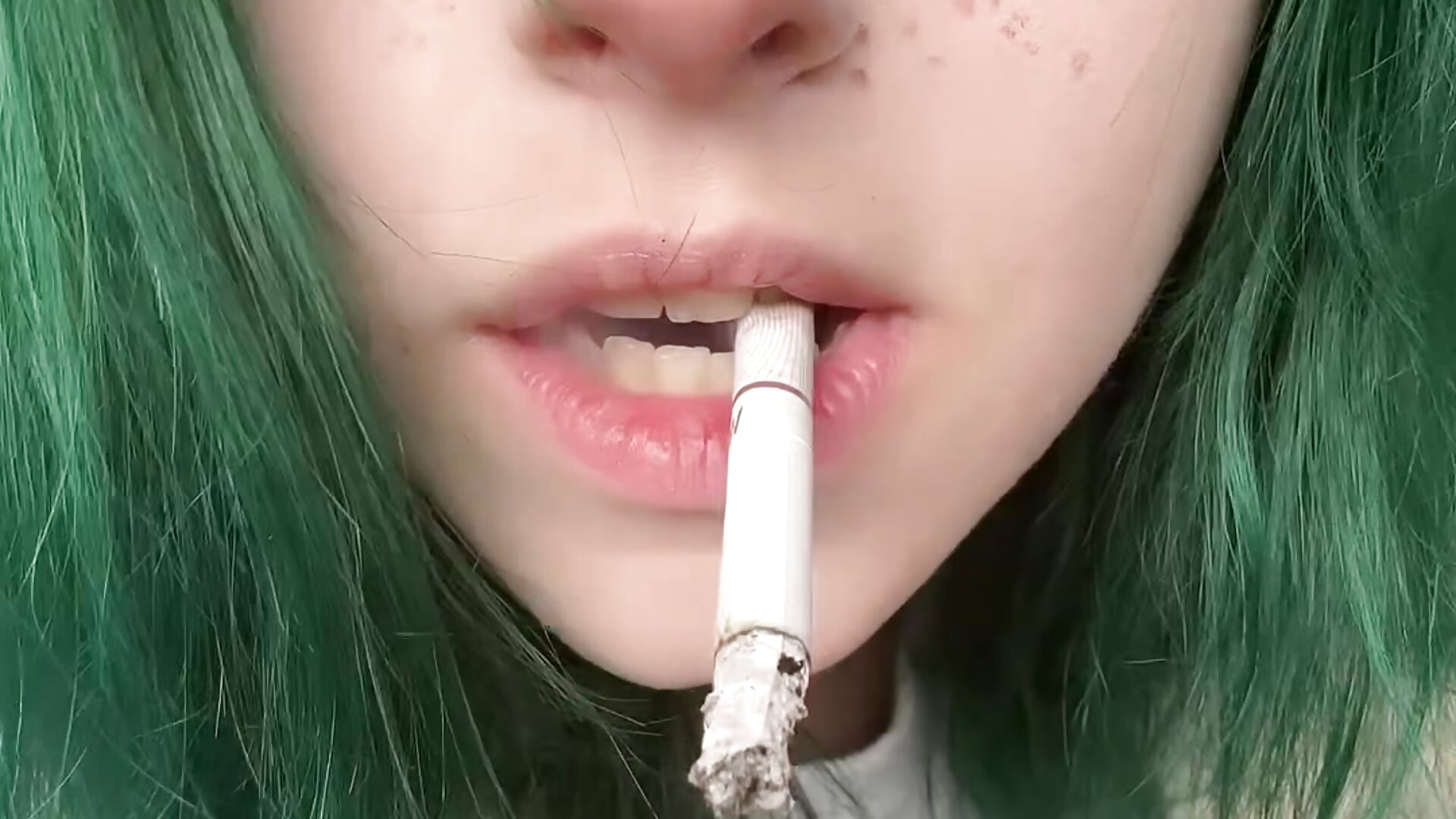 Just a  girl with green hair - video by triplebakaaa cam model