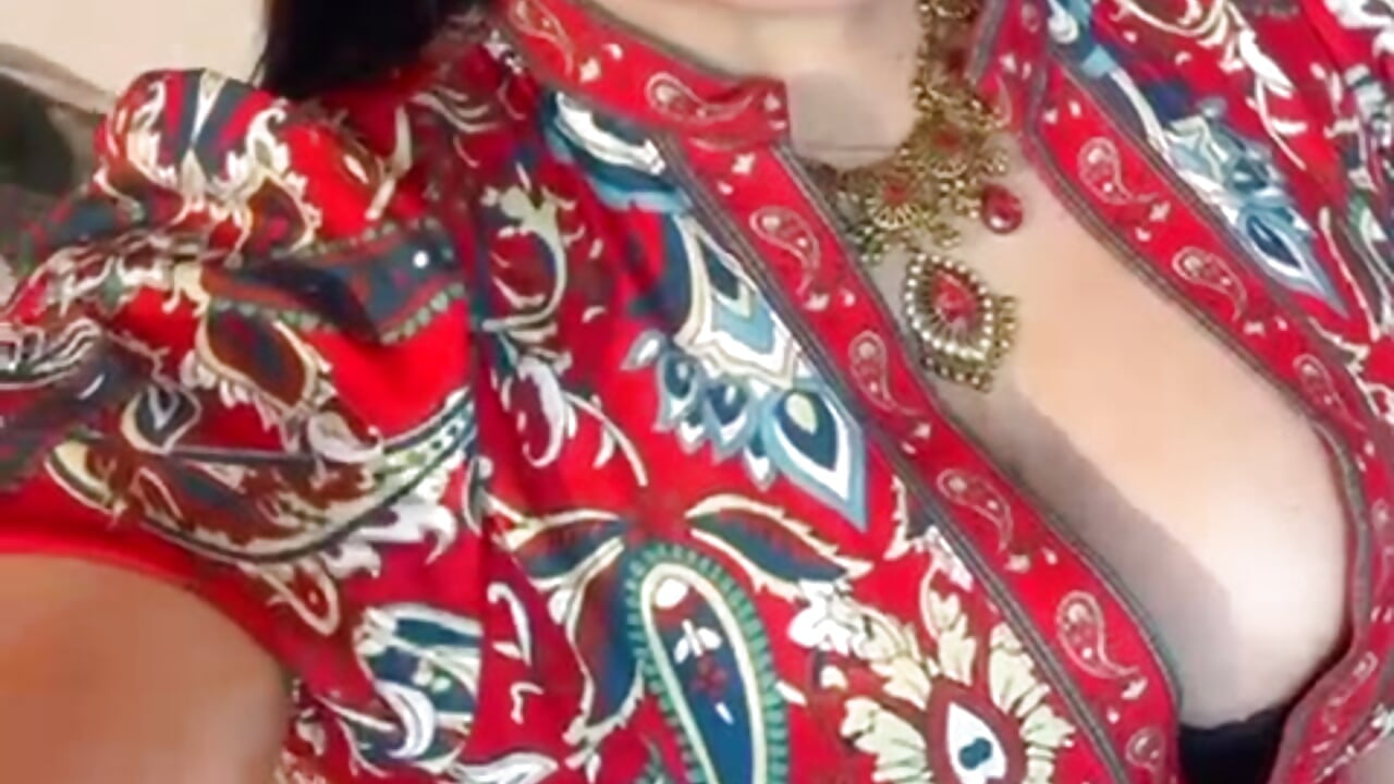 ME💞 - video by IndraKaur_ cam model