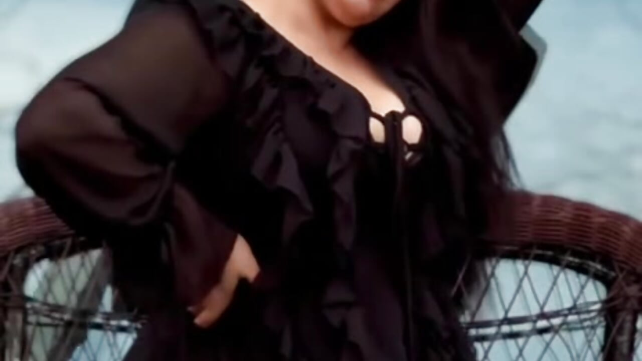 I like his eyes. I realized that when I didn't want to look at the others. - vídeo de yourdelighte_ modelo de câmara