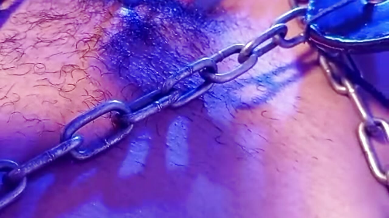 rubbing clit