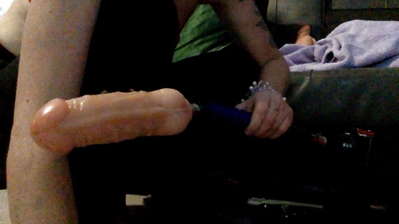 FF04E140-59F7-414B-9E44-10D4458F2875 – video af Captainsassy cam-model