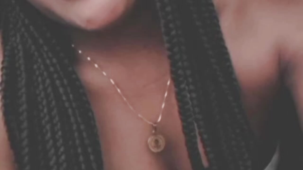Bombón - video by Kyusca cam model