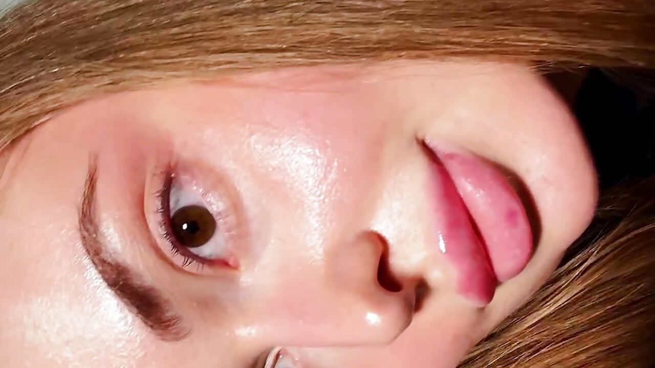 Sweet morning Deni - DeniMilkyyyyy adlı kamera modelinin videosu