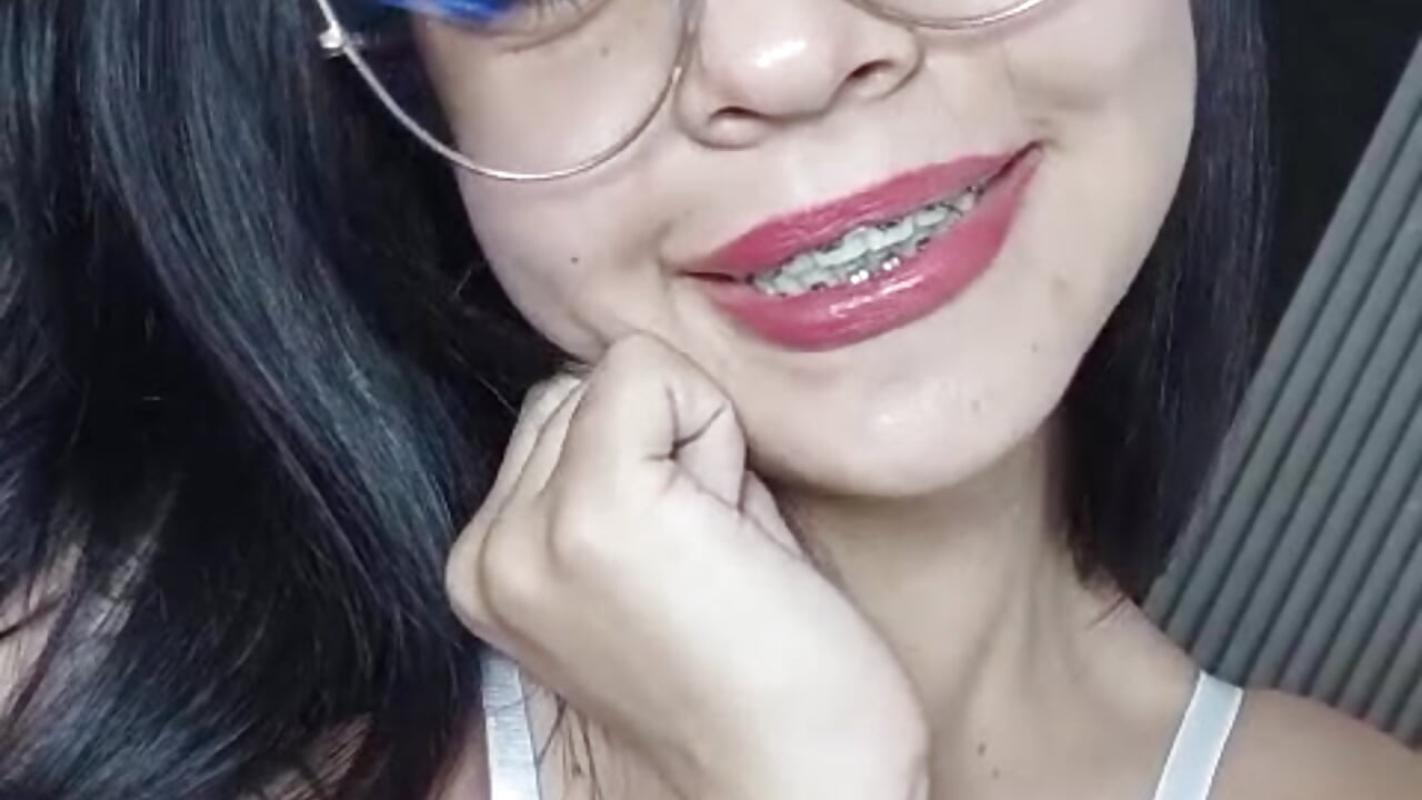 Welcome to my room - วิดีโอโดย Clara_Luu โมเดลแคม