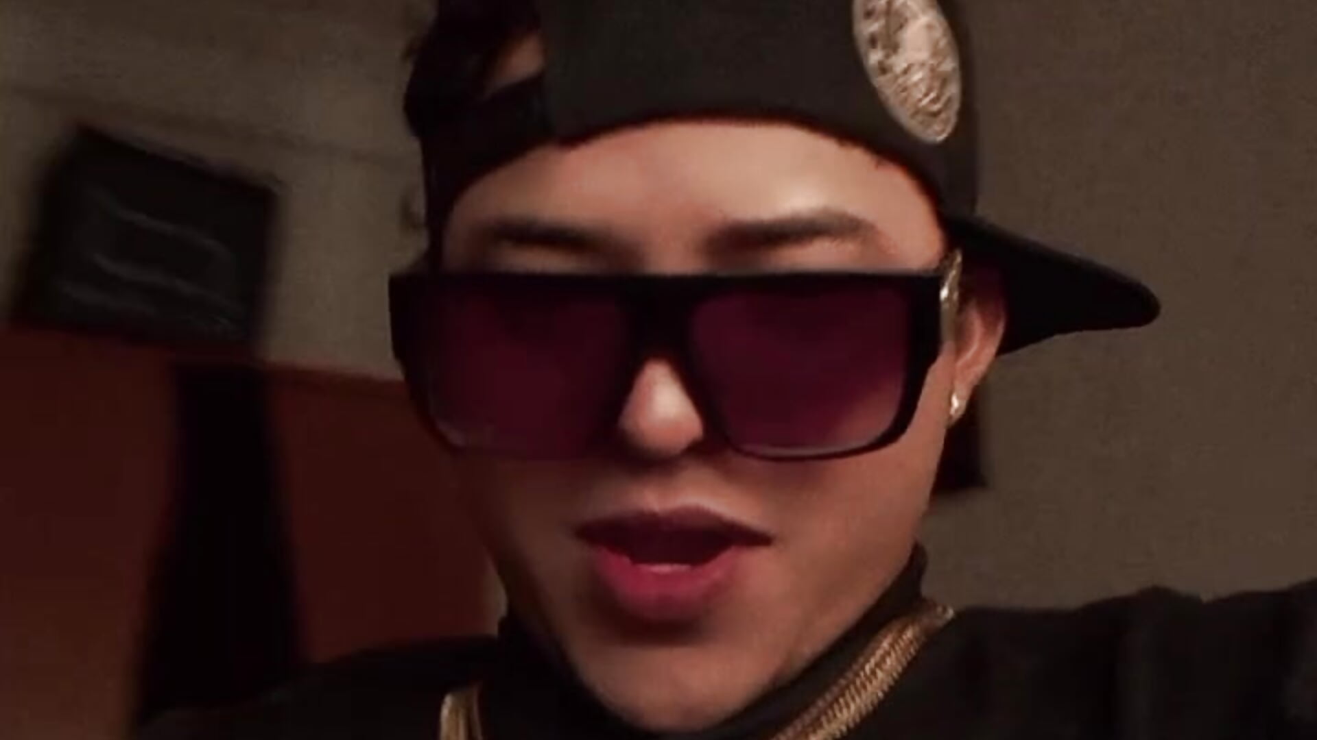 🥷🏼👑✌🏼. – video od webkamerové modelky Joseoliver03