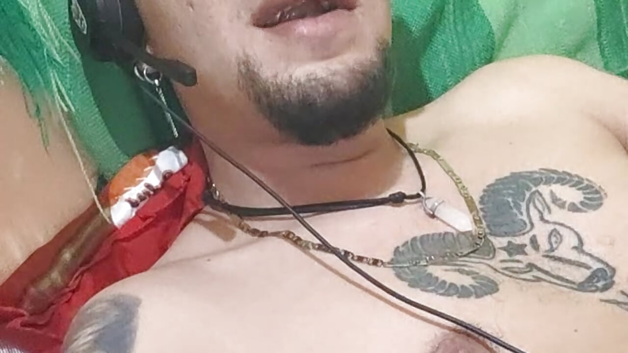 Hi babe - video by HallowedMilan cam model