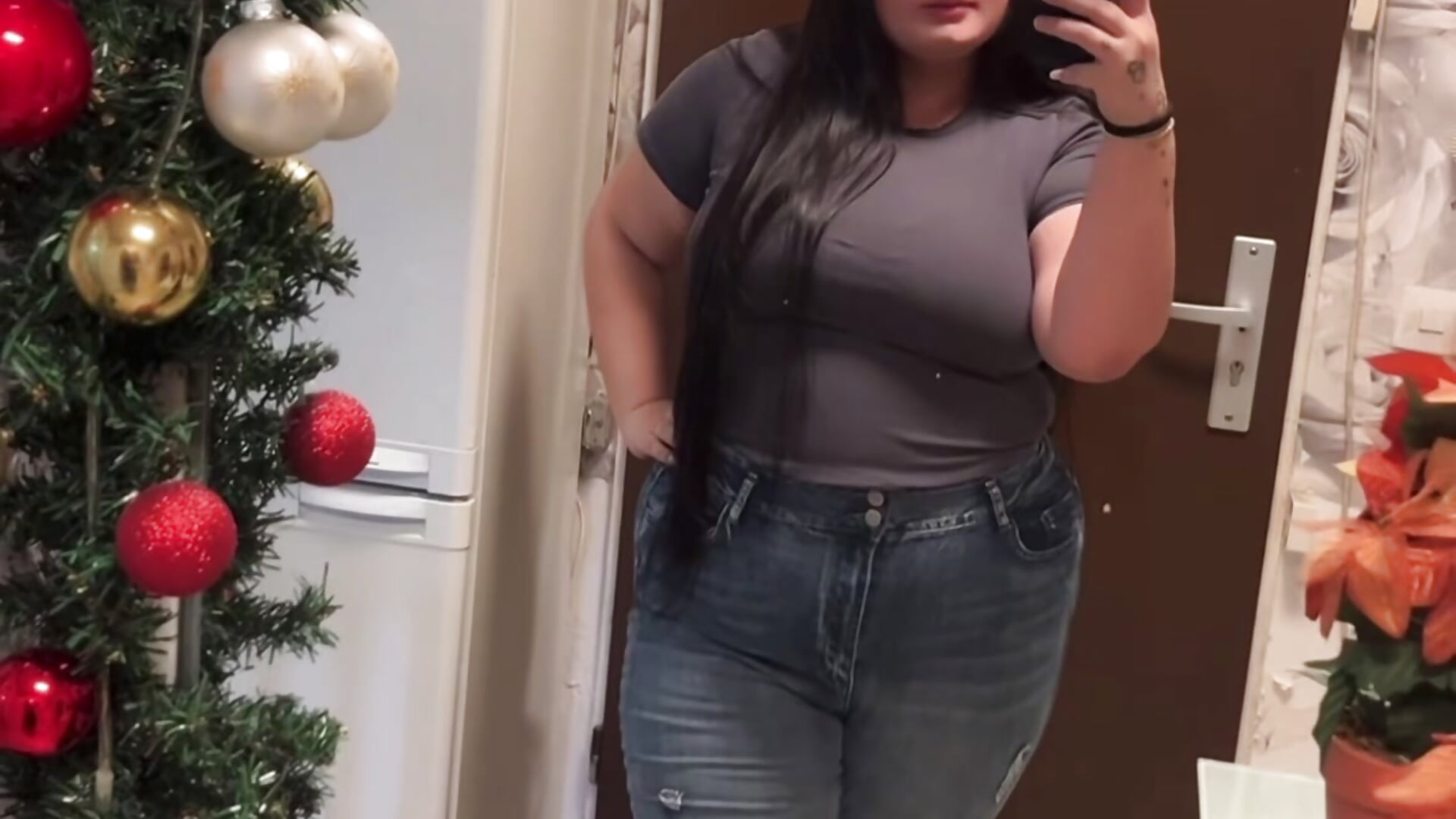 ScreenRecording_12-12-2025 15-06-31_1－カメラキャストのAmy_arrの動画