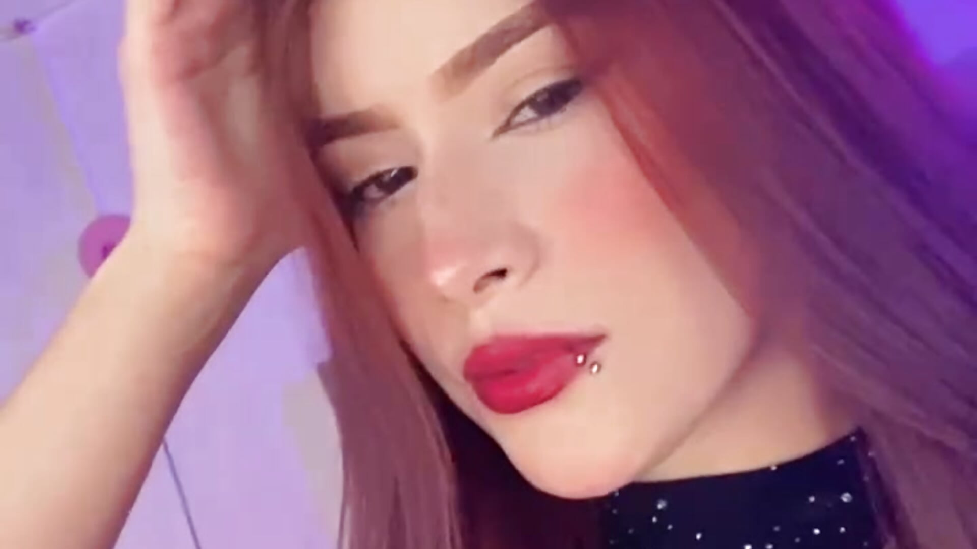 Feel my sweet body! - Video von Kitty_Dollyy Cam-Model