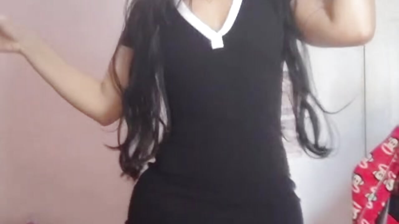 WhatsApp Video 2026-04-01 at 10,06,58 AM - video van BasmaHernandez cam-model