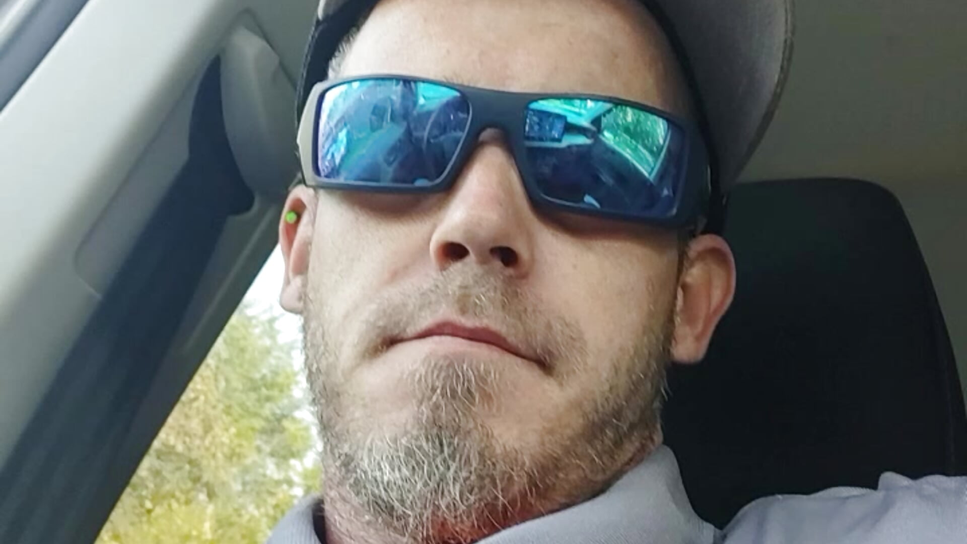 FB_VID_7594445036504109840 - vidéo du modèle de showcams Jc21489