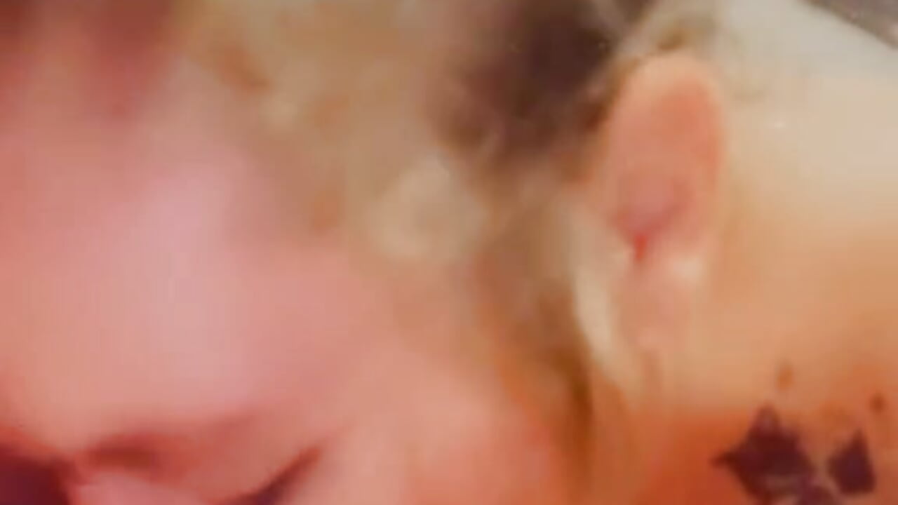 Messenger_creation_64B31432-B554-4721-9B5D-F86EA8B96083 - vidéo du modèle de showcams Jc21489