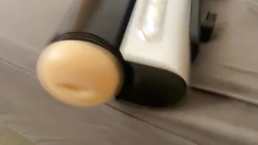 新玩具來啦射射 – video od webkamerové modelky XLJjjjjjjjjjj