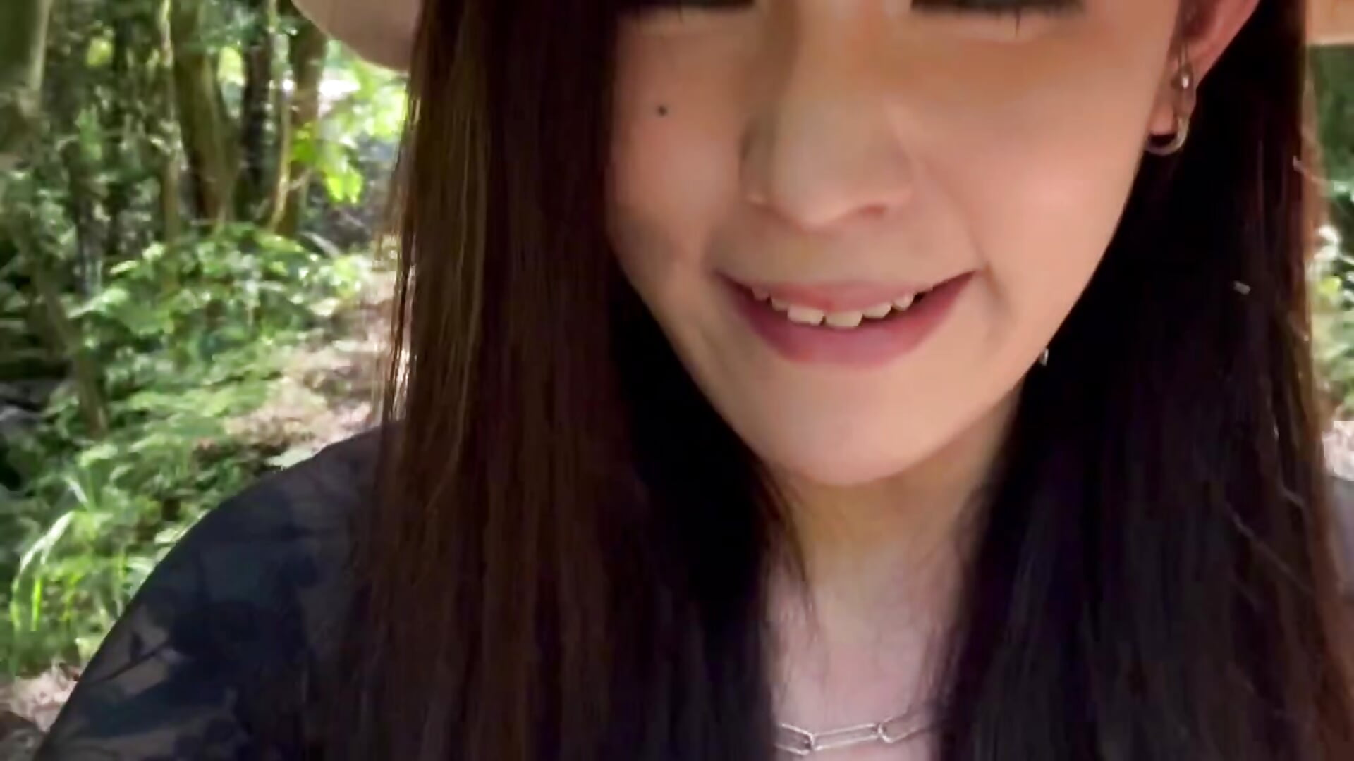 避暑天堂，你们知道是哪里吗？ - video by Manson13333 cam model