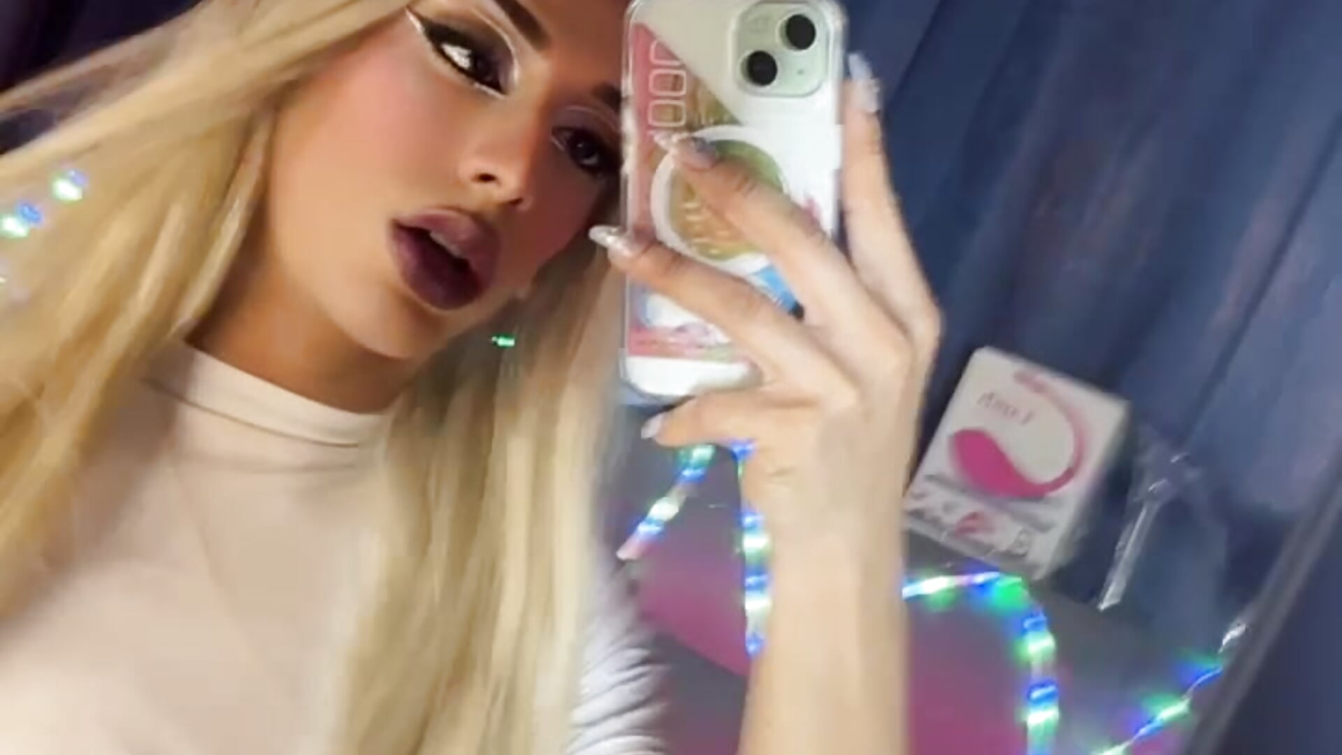 ✨✨✨－カメラキャストのGoddess_Valeria19の動画