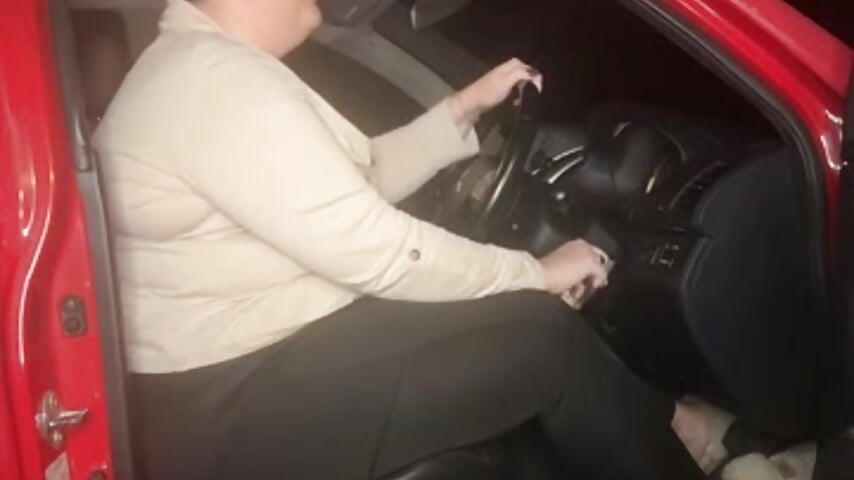 [5 Nov 00:54] Private Show - Lacey upset that car won’t start and her bf won’t get hard for her! P3 - video by Lacey-BBW cam model