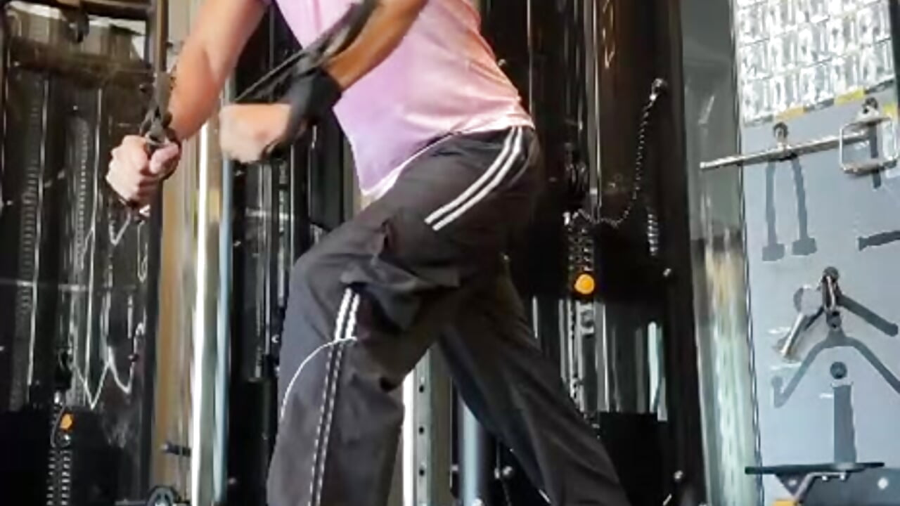 Working Hard!!!– Leo_Savage_ kameramodell videója