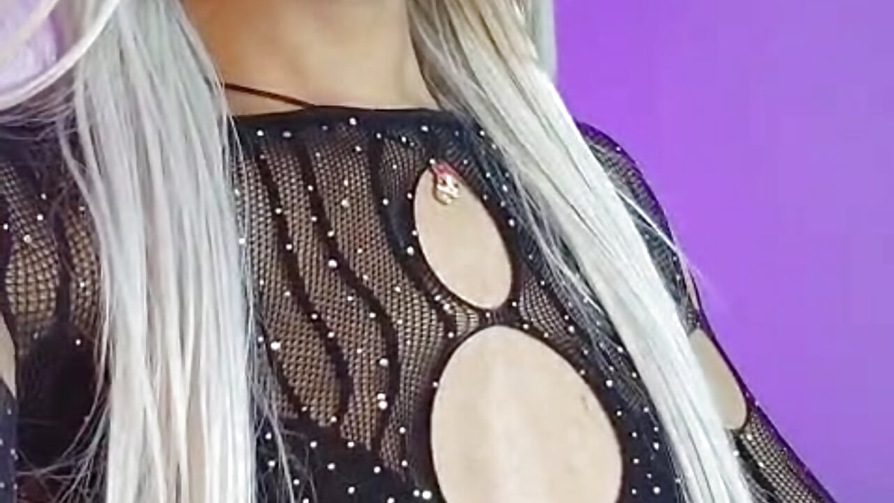 So cute 🖤 — filmik Keycesex, modela(-lki) na kamerkach