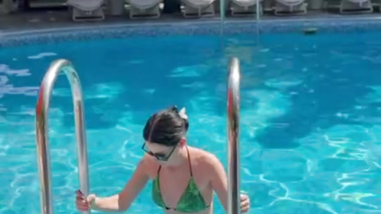 Pool - video by SkyBri_i cam model