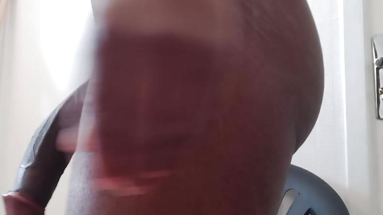 100 – видео вебкам-модели Emmanuel23xx