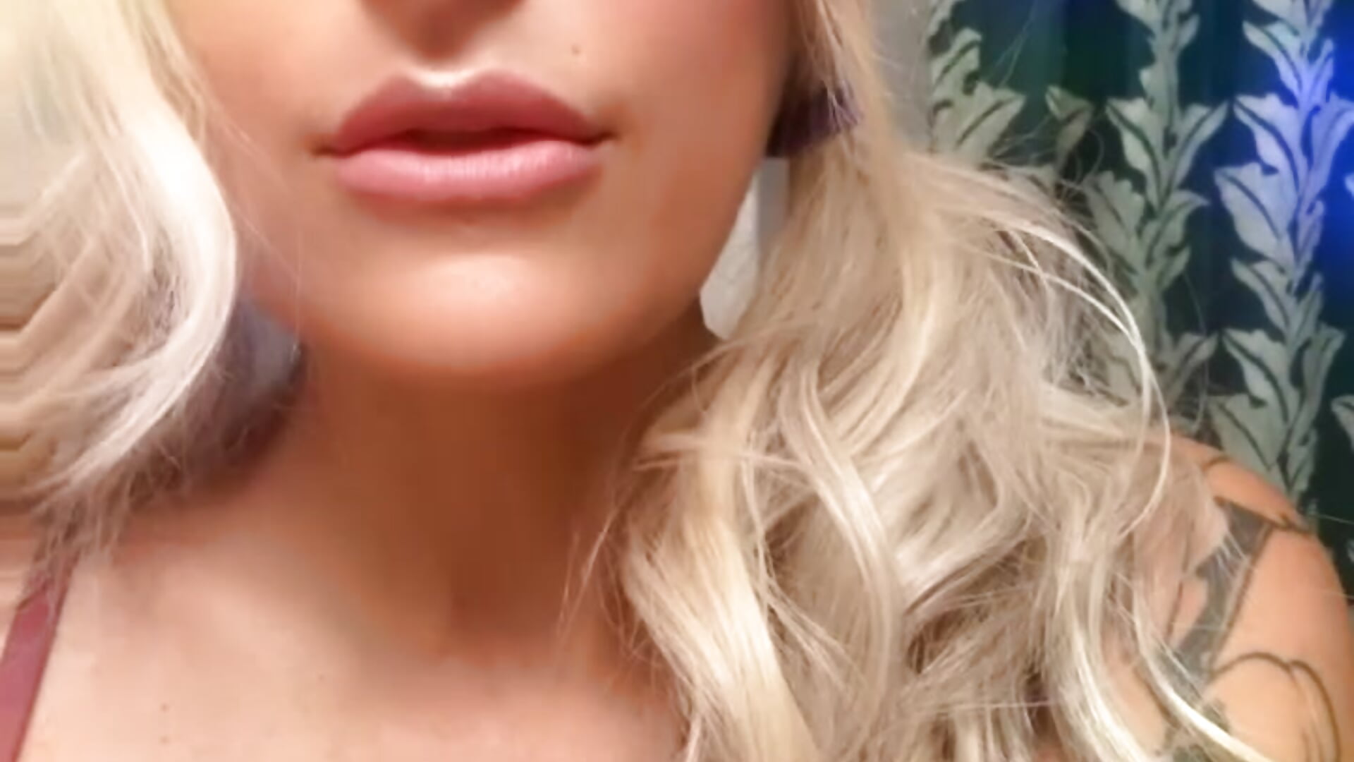 Can’t get enough - відео від вебкаммоделі luna222fluer