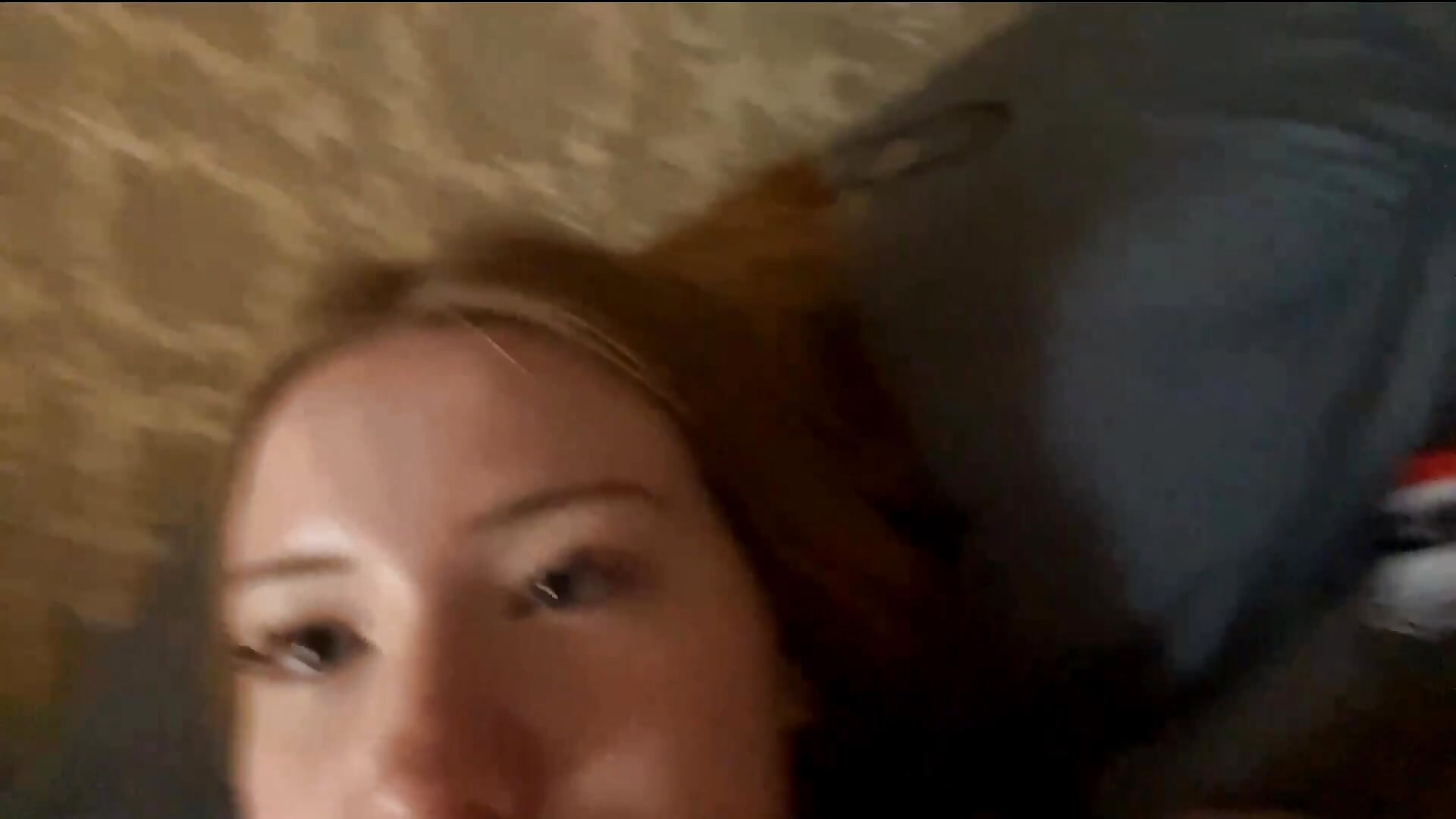 My wet naked pussy - video PandaFluff kameramallilta