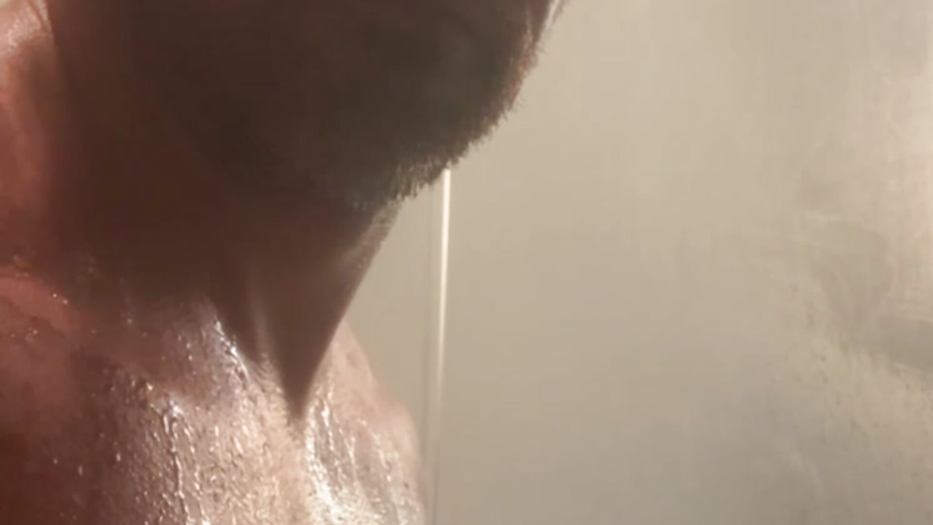Shower - video by Vespapnp23 cam model