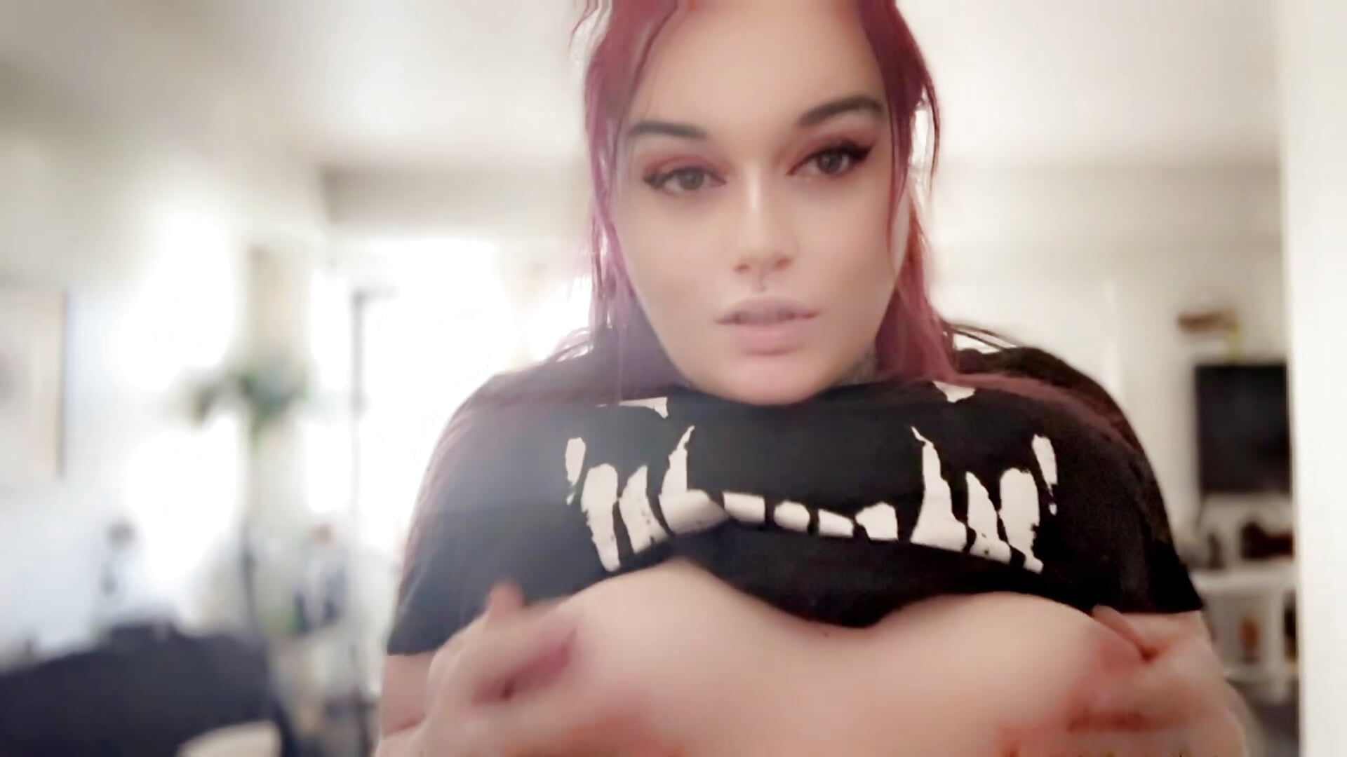 tits - video by BabyyBATxoxo cam model