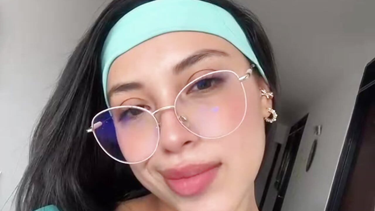 🔥 – video modela na kameri Lexxi_gb