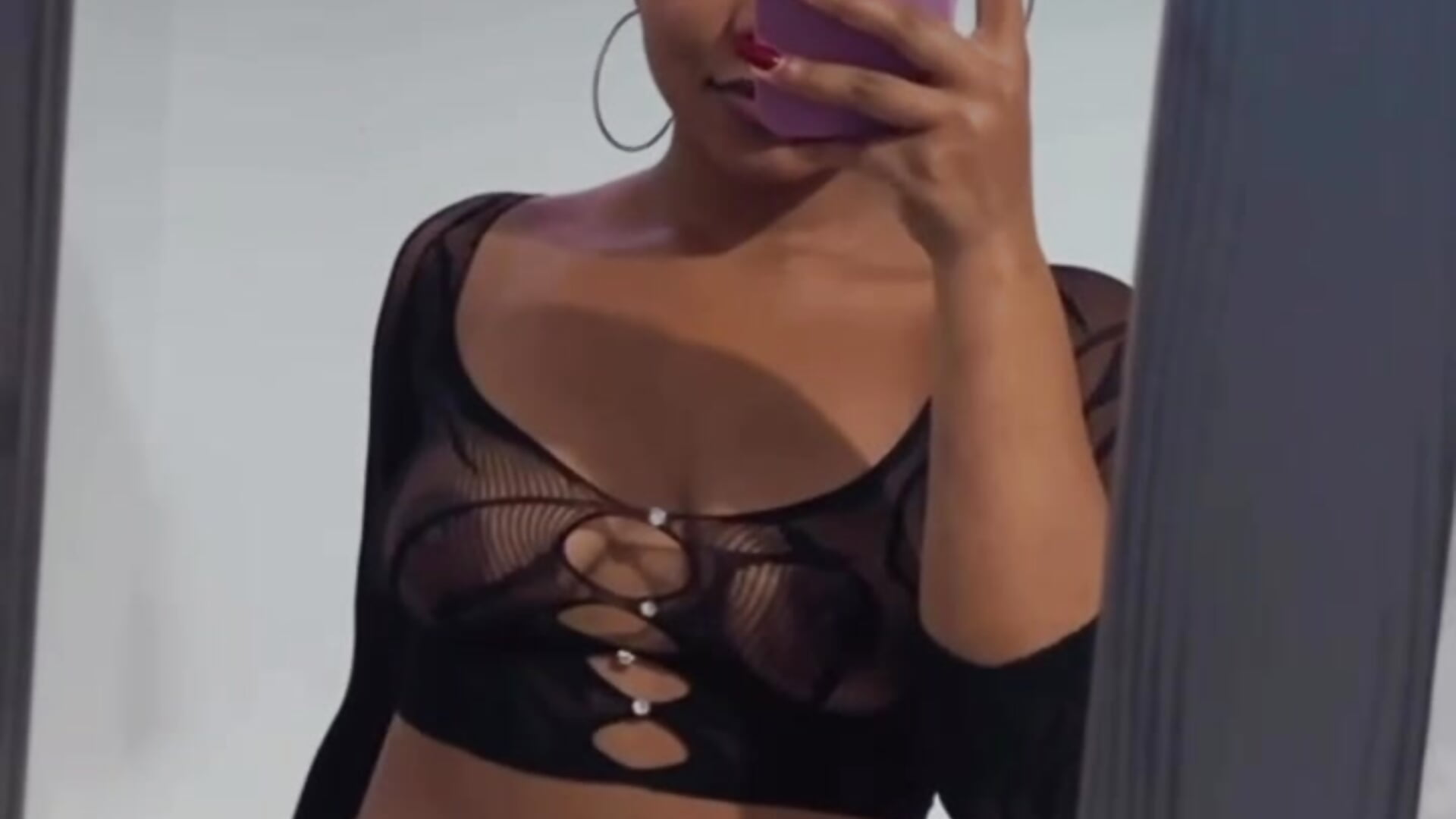 Chanell juicy body! 🥰 - video by Chanell_mina cam model