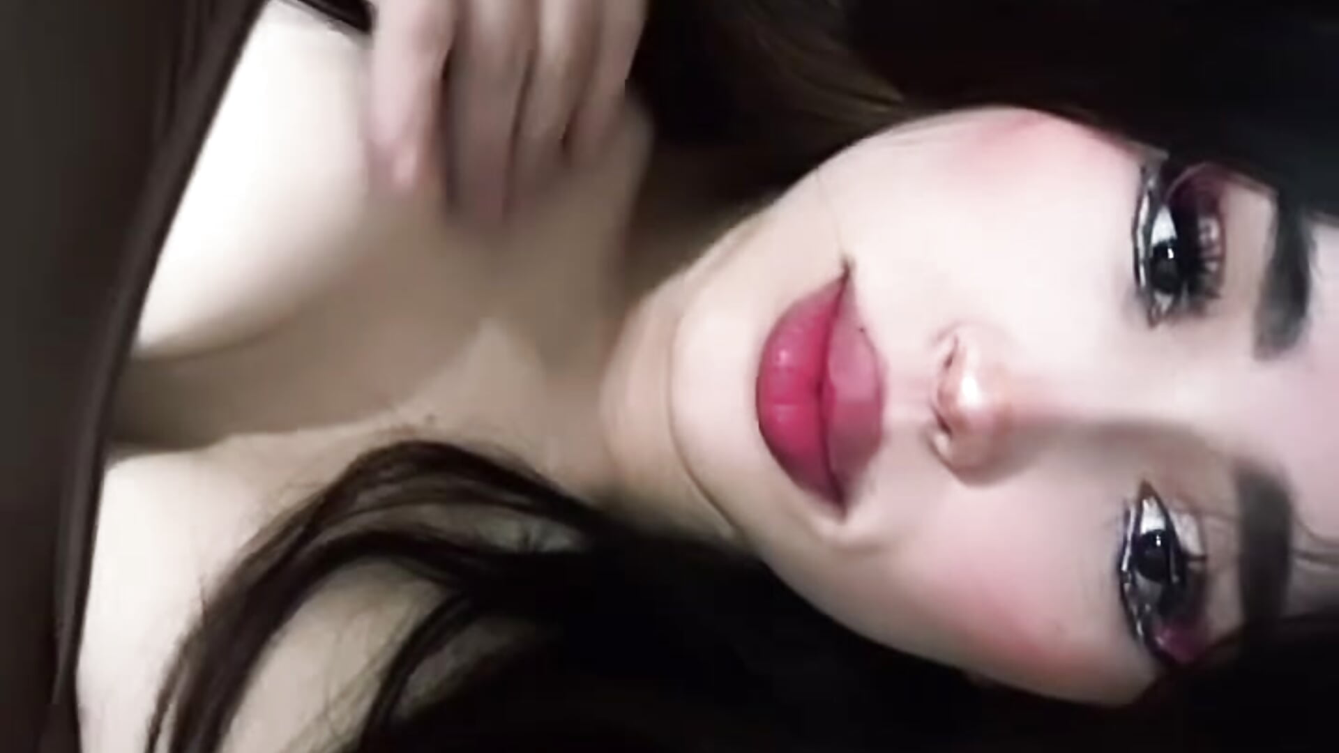 👀👀 – video od webkamerové modelky bunny_cu