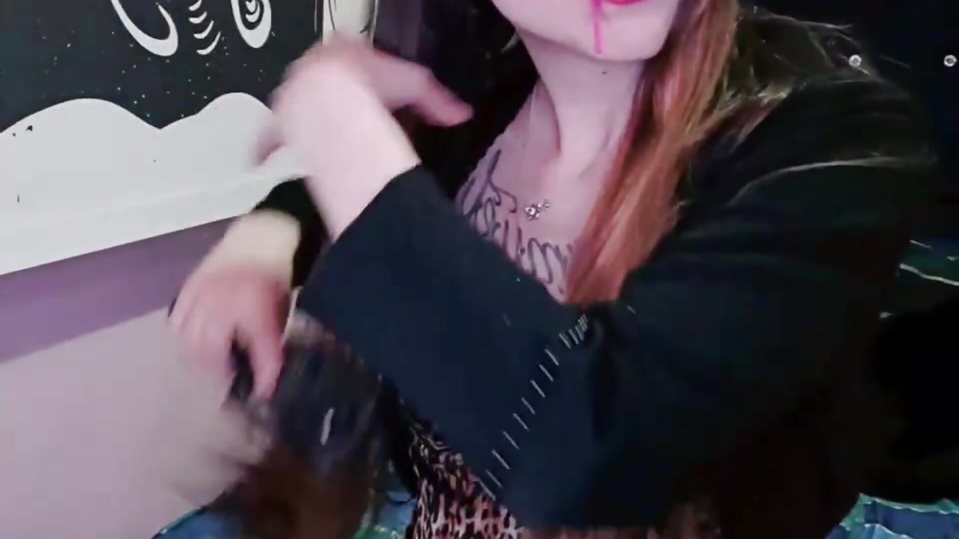 GRRRR 🫦 - video by Sophiespenser cam model