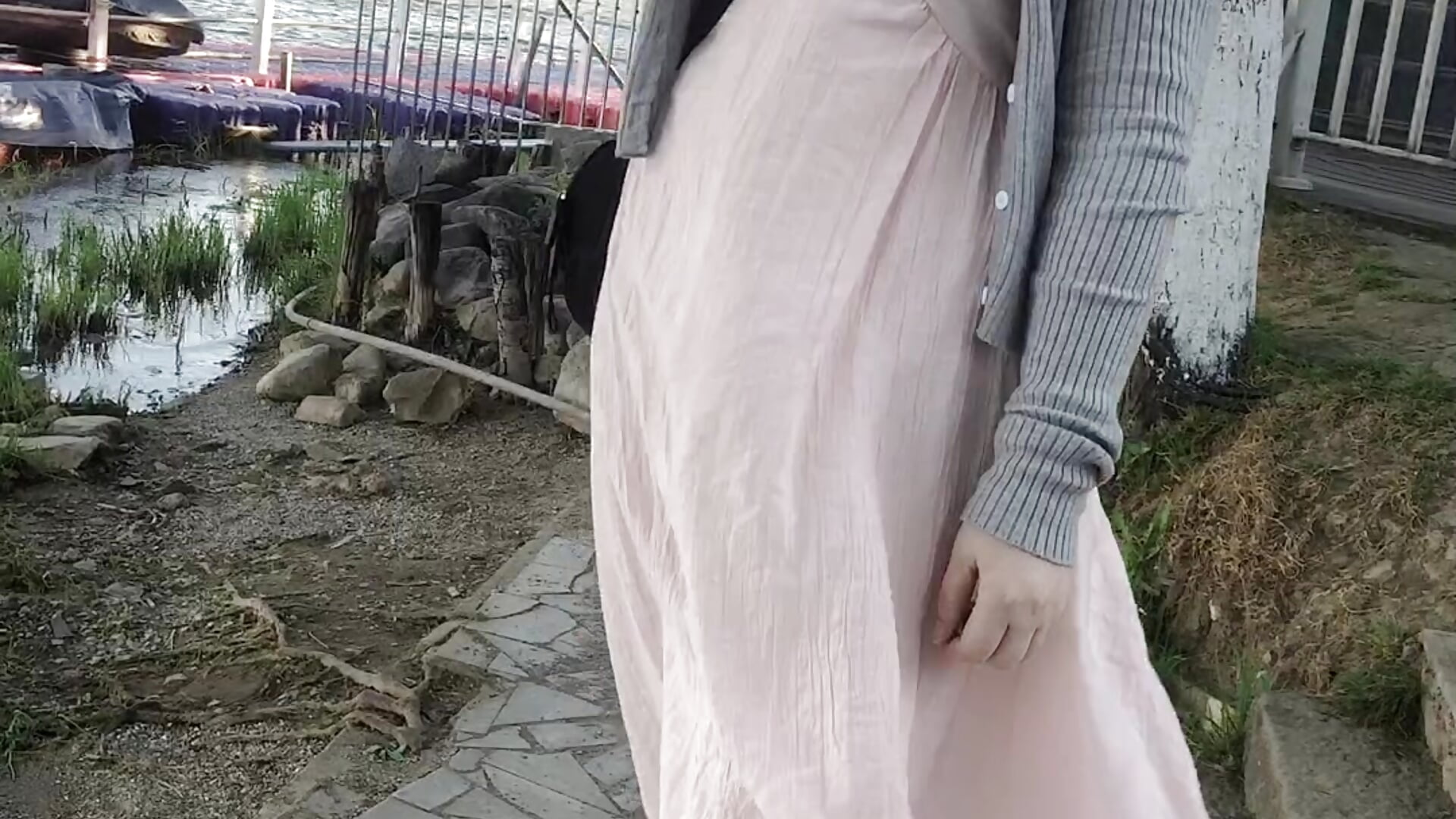 1742984968
