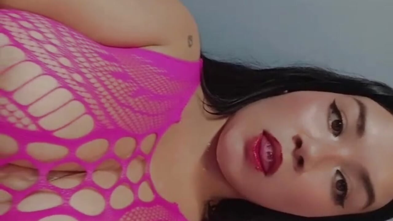 My mouth wants that penis - video by mey_velvet cam model