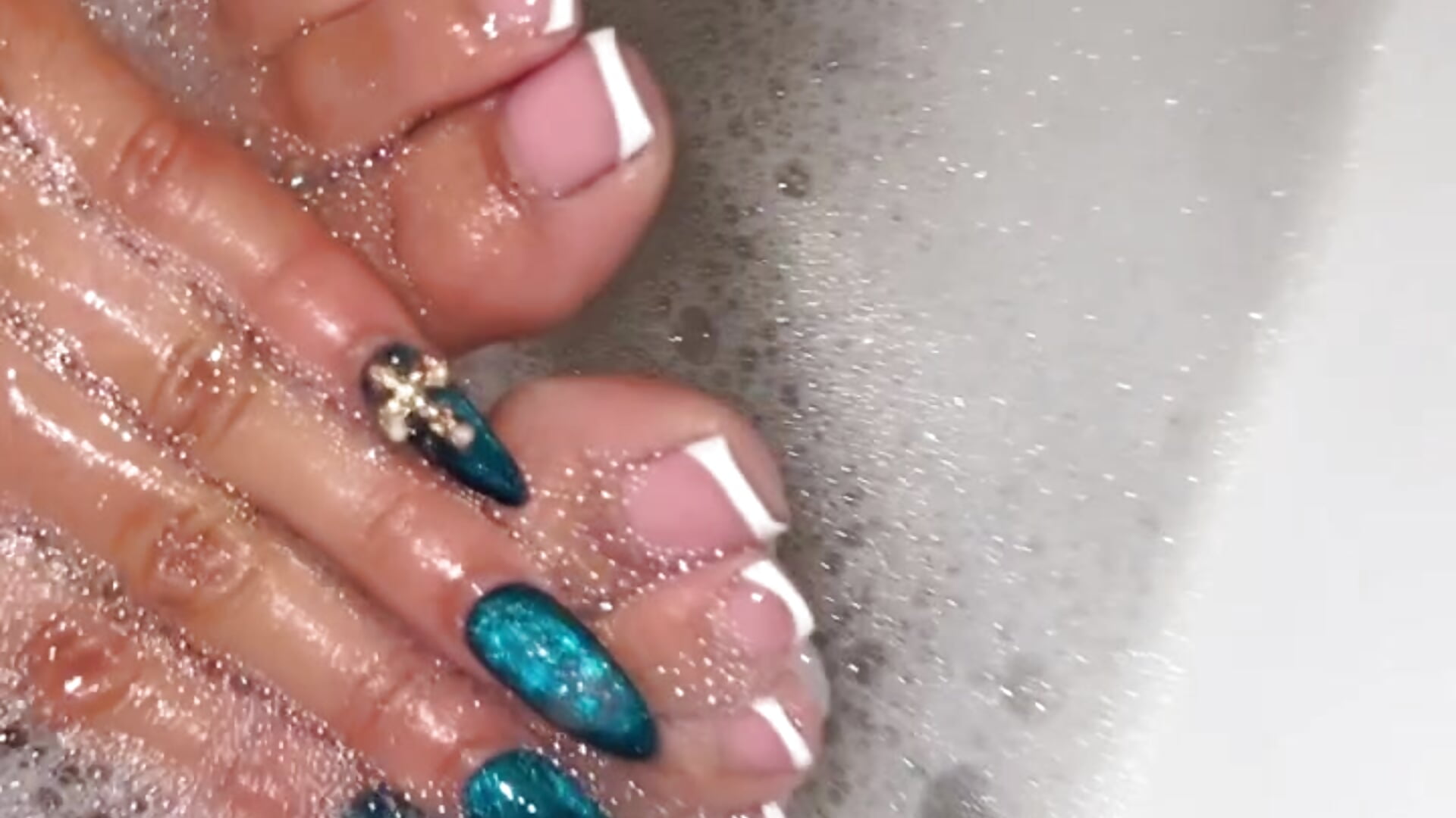 aab647e277214c0da50503c02c201883 - 視頻由 itsyourgirltee 主播提供