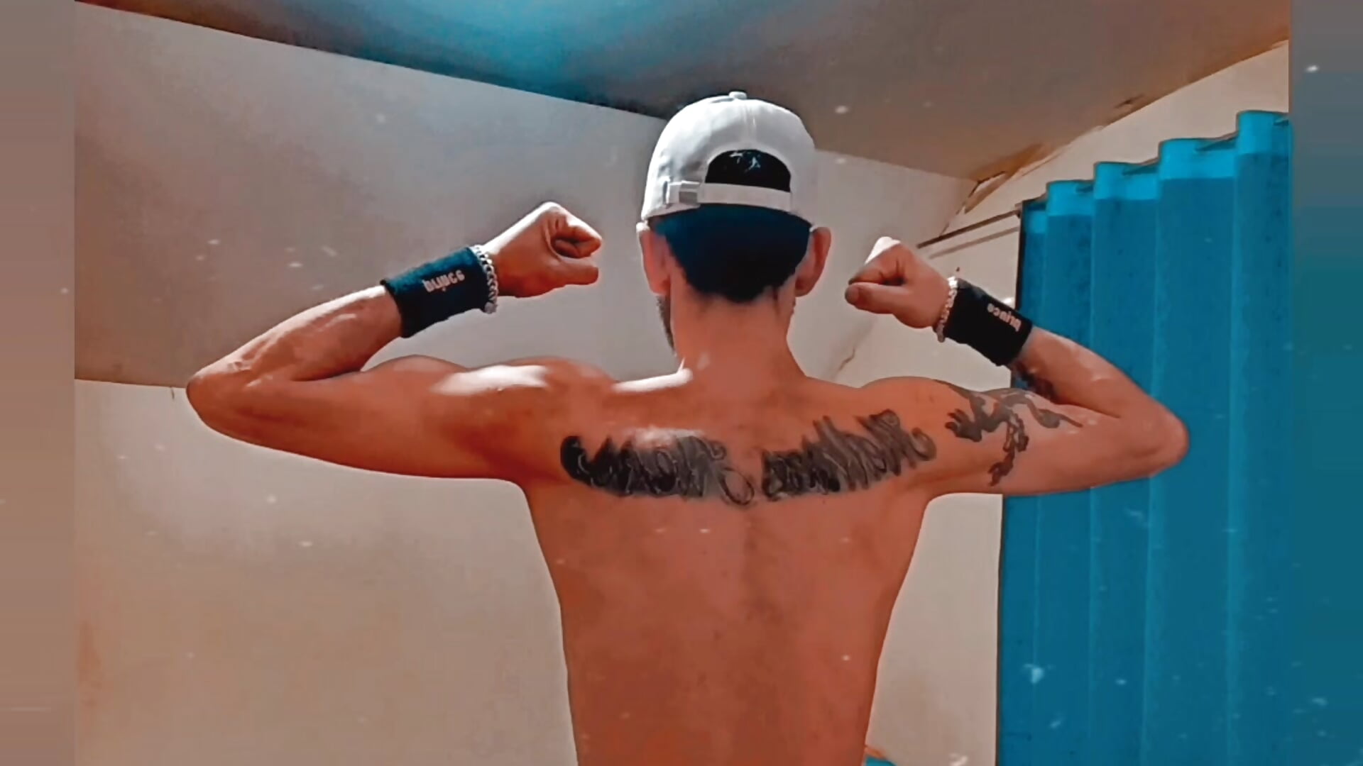 The King Jota 💪🌏😈💯 pa mi perra ❤️‍🔥🌹💓 - vídeo de ConedFinance modelo de câmara