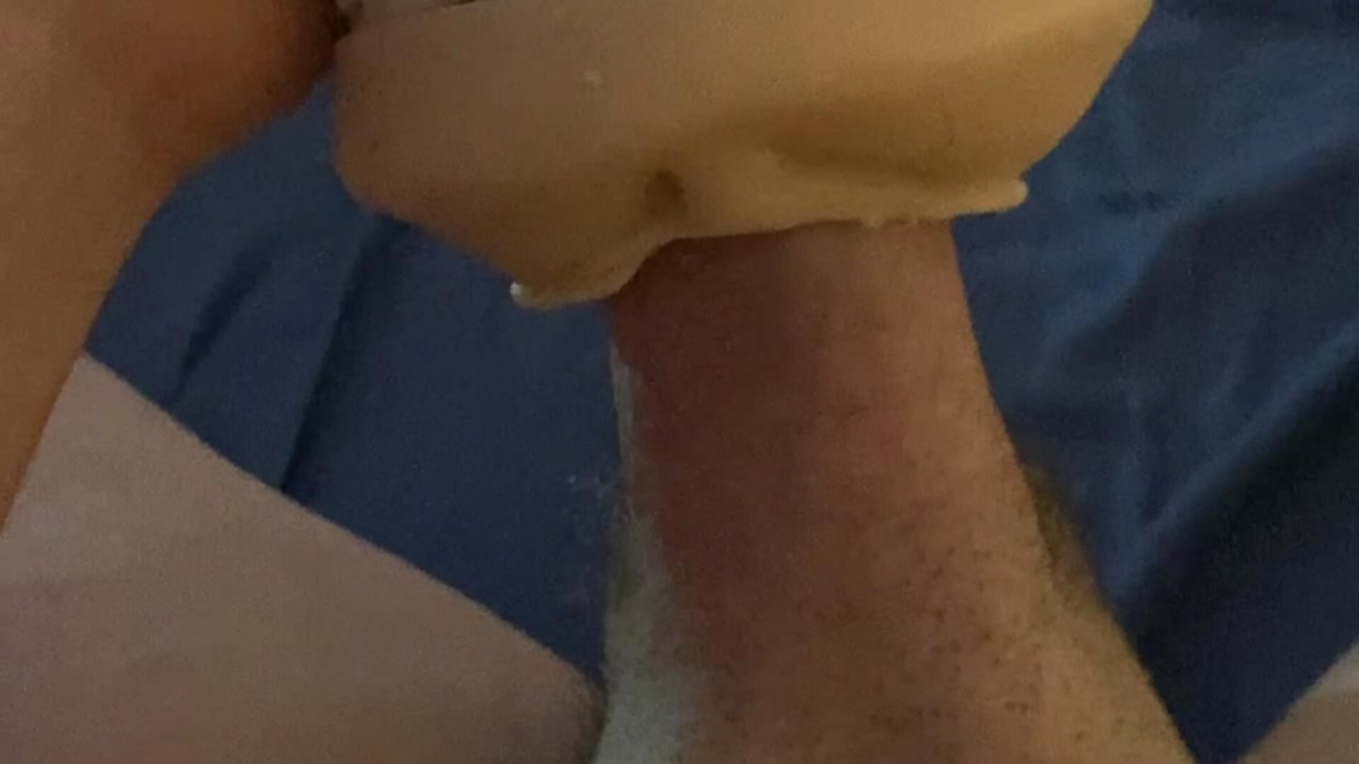 Cum in Toy