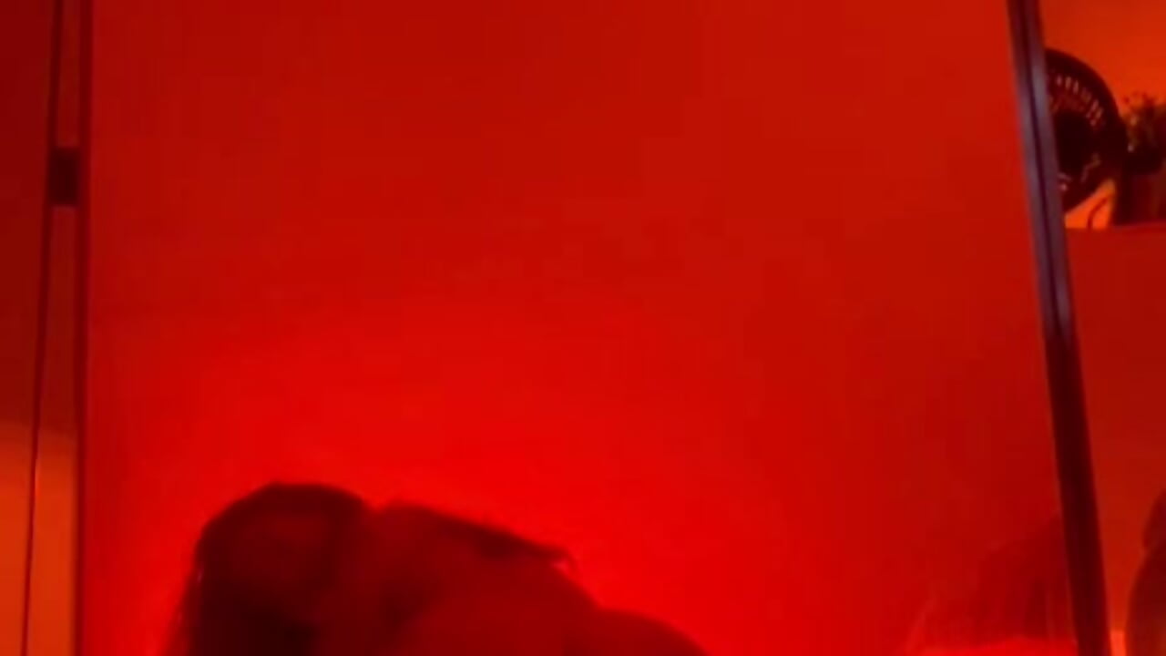 Let me tease u  💖 - video by dreamleah_ cam model