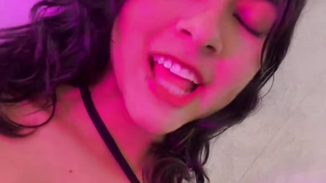 💋Your mischievous girl 🔥😈 - video by Cherrydollxx cam model